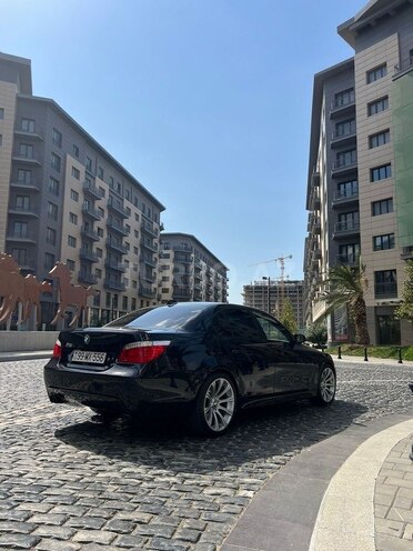 BMW 530 2005, 299,000 km - 3.0 l - Bakı