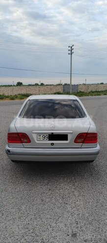 Mercedes E 230 1996, 417,000 km - 2.3 l - Xaçmaz