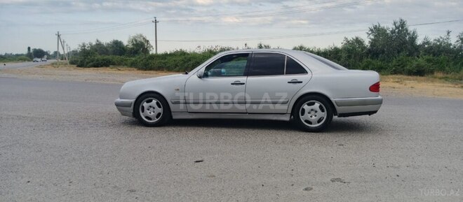 Mercedes E 230 1996, 417,000 km - 2.3 l - Xaçmaz