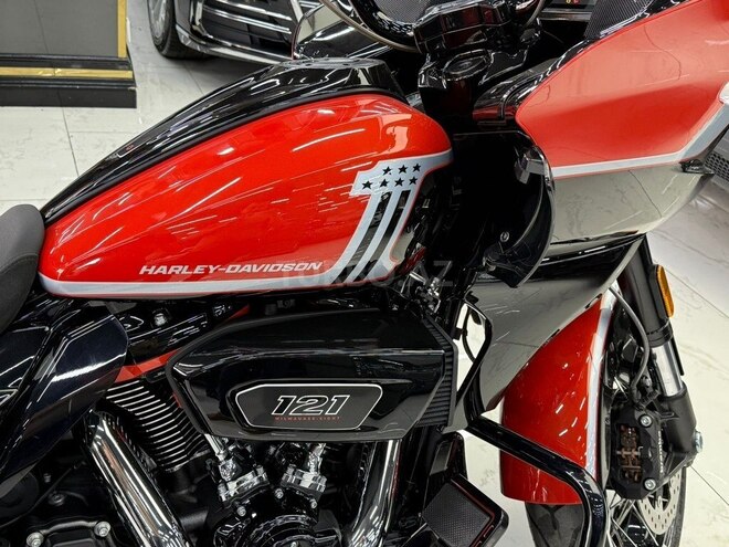 Harley-Davidson CVO Road Glide-3