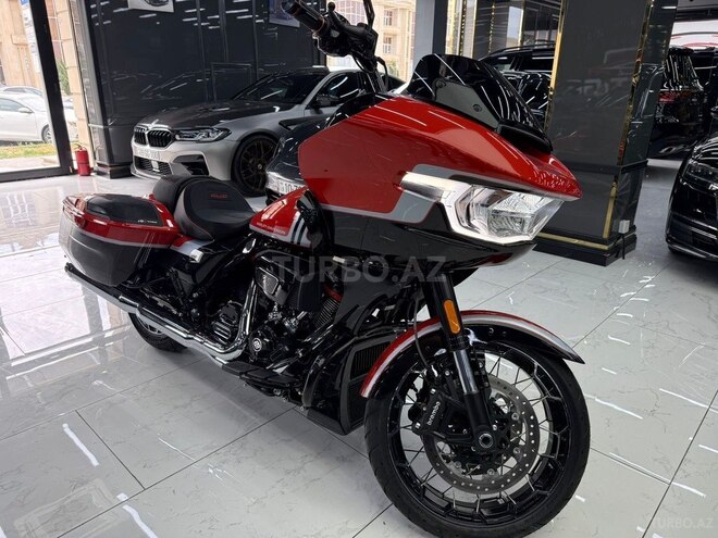 Harley-Davidson CVO Road Glide-1