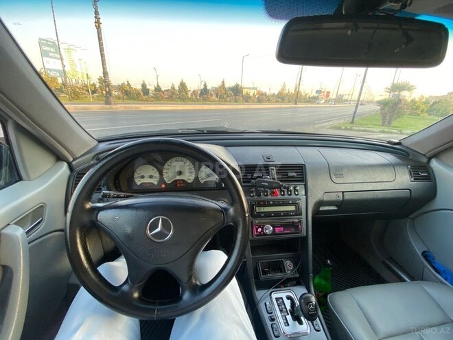 Mercedes C 240 2000, 384,000 km - 2.4 l - Bakı