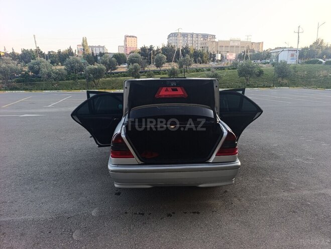 Mercedes C 200 2000, 408,530 km - 2.0 л - Sumqayıt