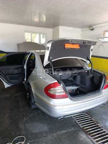 Mercedes E 320 2002, 350,000 km - 3.2 l - Zaqatala