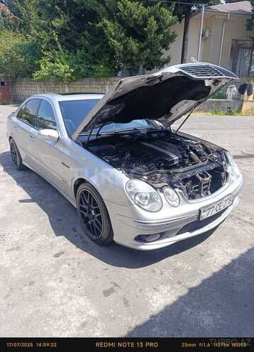 Mercedes E 320 2002, 350,000 km - 3.2 l - Zaqatala