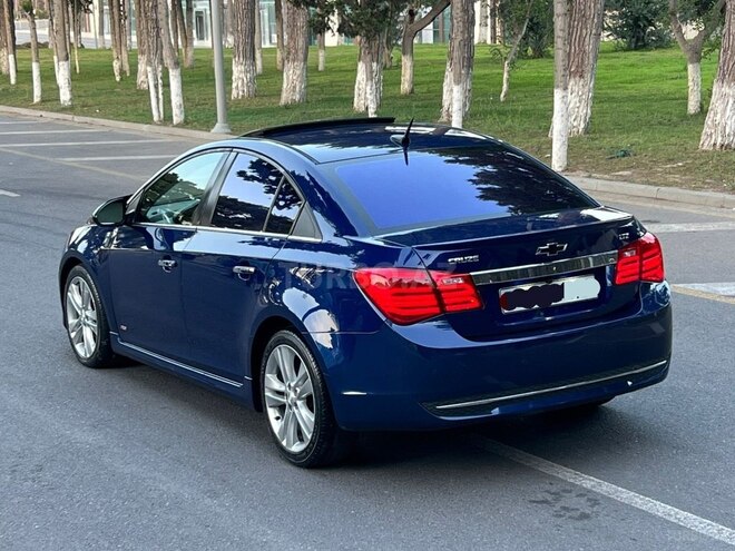 Chevrolet Cruze-9