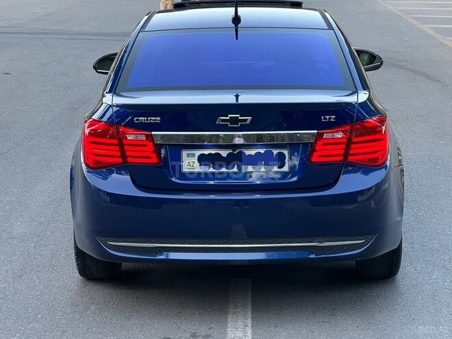 Chevrolet Cruze-11