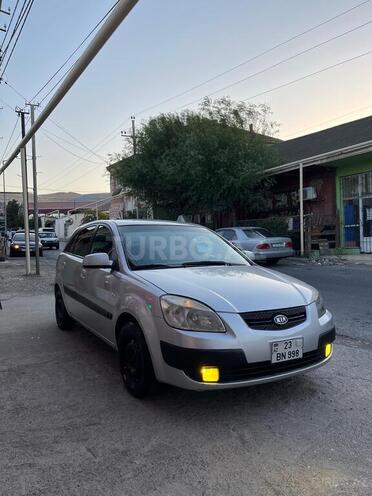 Kia Rio 2006, 302,605 km - 1.4 л - Bakı