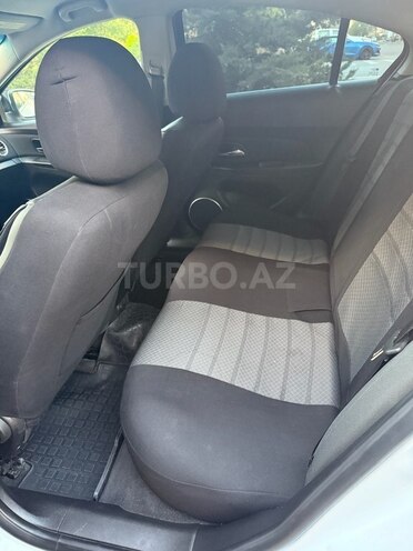 Chevrolet Cruze 2011, 266,241 km - 1.4 л - Bakı