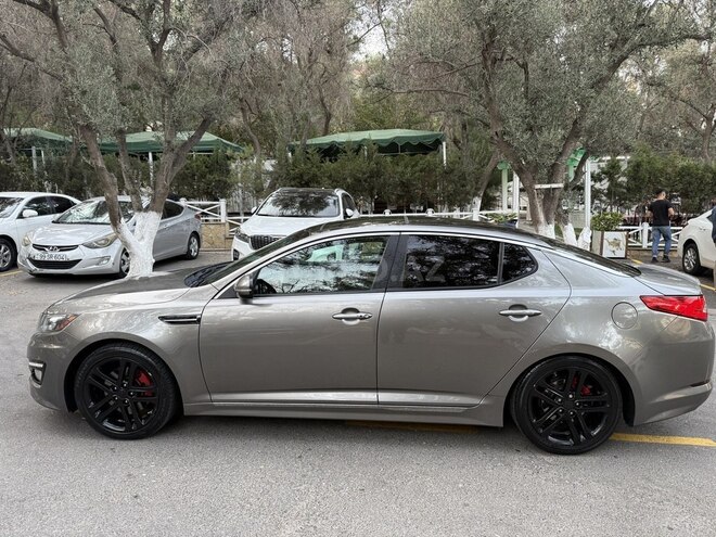 Kia Optima-8