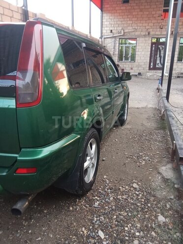 Nissan X-Trail 2001, 345,458 km - 2.2 l - Yevlax
