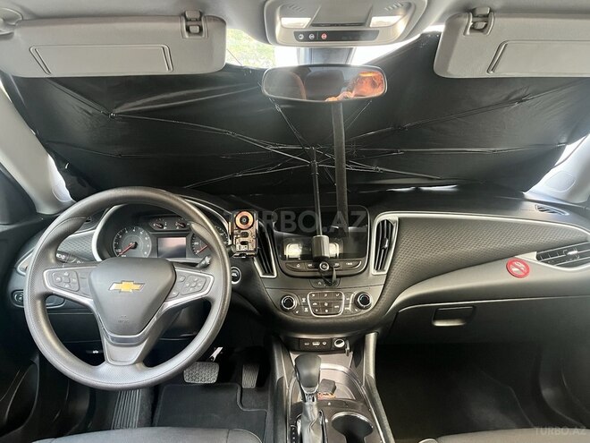 Chevrolet Malibu-5