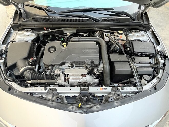 Chevrolet Malibu-8