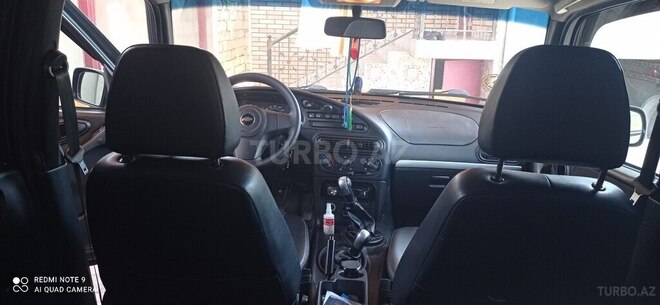 Chevrolet Niva 2014, 330,000 km - 1.7 l - Sumqayıt