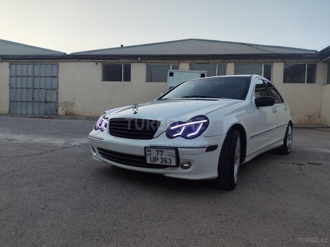 Mercedes C 200 2001, 280,000 km - 2.0 л - Bakı