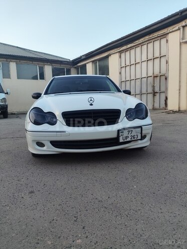 Mercedes C 200 2001, 280,000 km - 2.0 л - Bakı