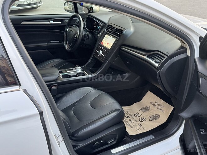 Ford Fusion (North America) 2018, 150,000 km - 2.0 l - Bakı
