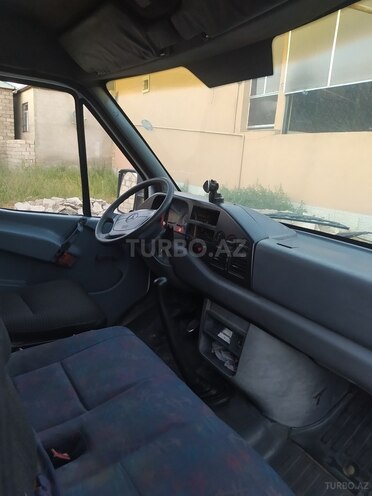 Mercedes Sprinter 208 2000, 265 km - 2.9 l - Bakı