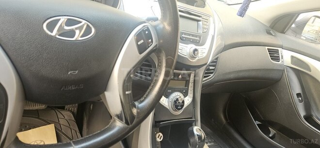 Hyundai Elantra 2012, 201,143 km - 1.6 л - Bakı