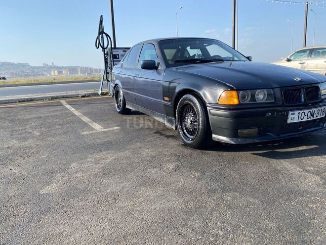 BMW 318 1991, 430,000 km - 1.8 l - Bakı