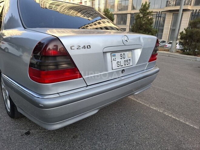 Mercedes C 240 1999, 258,800 km - 2.4 l - Bakı