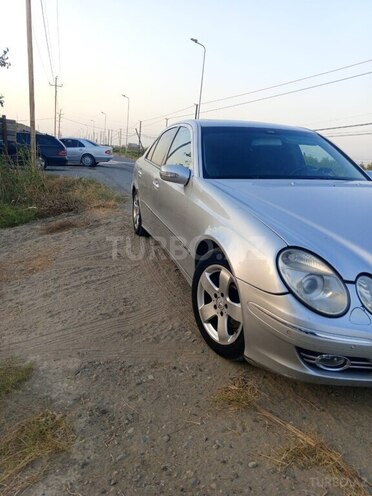 Mercedes E 220 d 2004, 850,000 km - 2.2 l - Bakı