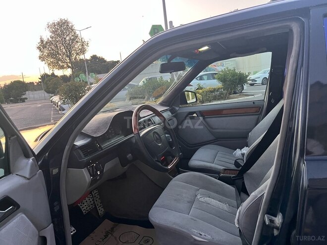 Mercedes E 220 1994, 123,321 km - 2.2 l - Bakı