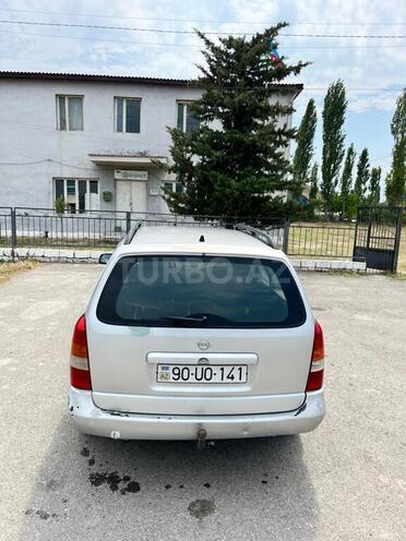Opel Astra 1998, 450,000 km - 1.8 l - Quba