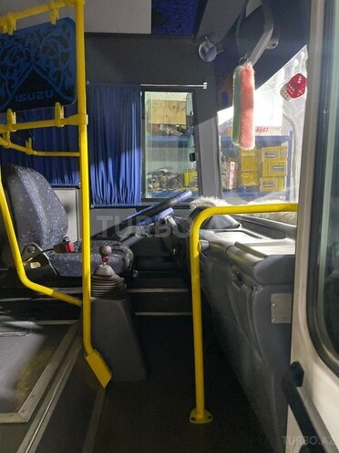 Isuzu Ecobus 2012, 500,000 km - 4.6 l - Bakı