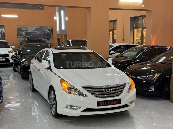 Hyundai Sonata-11