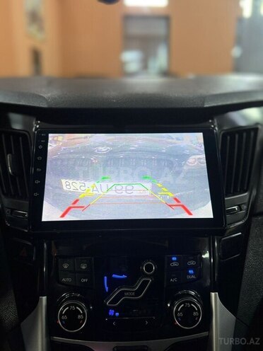 Hyundai Sonata-18