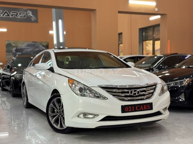 Hyundai Sonata-14