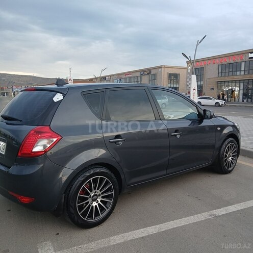 Kia Ceed 2009, 277,000 km - 1.4 л - Bakı