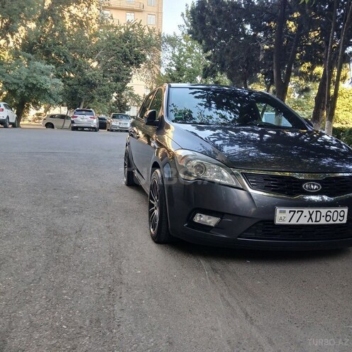 Kia Ceed 2009, 277,000 km - 1.4 л - Bakı