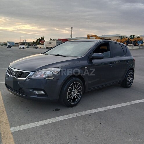 Kia Ceed 2009, 277,000 km - 1.4 л - Bakı