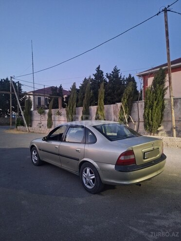 Opel Vectra 1996, 354,287 km - 2.0 l - Bakı
