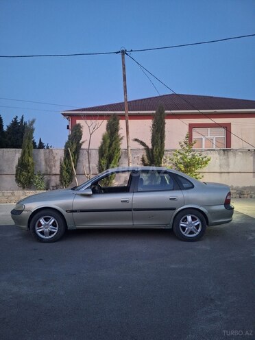 Opel Vectra 1996, 354,287 km - 2.0 l - Bakı