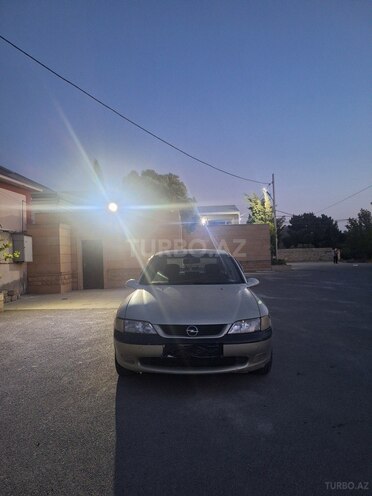 Opel Vectra 1996, 354,287 km - 2.0 l - Bakı