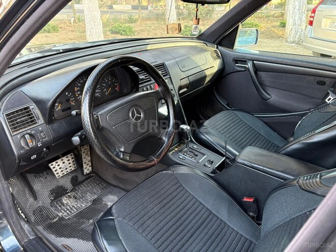 Mercedes C 200 2000, 375,000 km - 2.0 l - Bakı