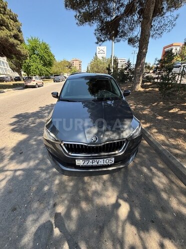 Skoda Rapid 2022, 124,000 km - 1.6 l - Bakı