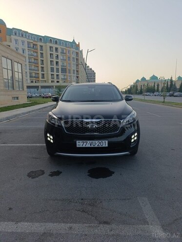 Kia Sorento-1
