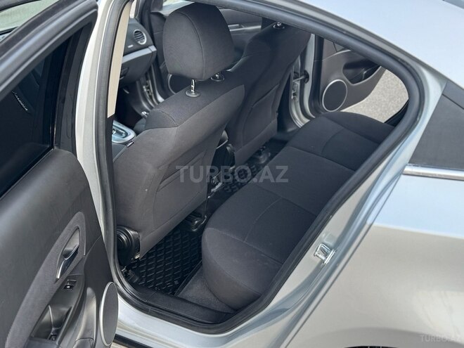 Chevrolet Cruze-7
