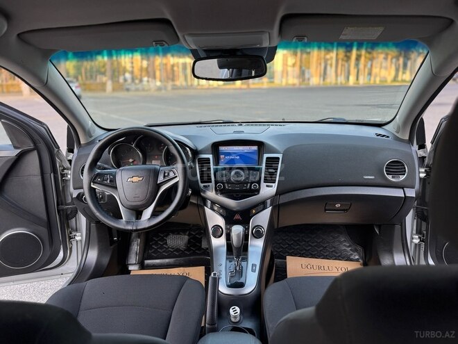 Chevrolet Cruze-4