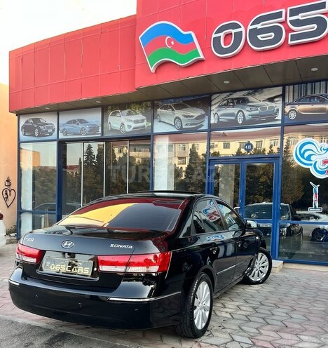 Hyundai Sonata-14