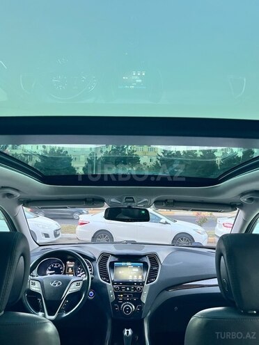 Hyundai Santa Fe-11