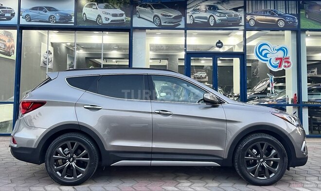 Hyundai Santa Fe-14
