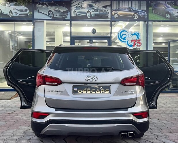 Hyundai Santa Fe-17