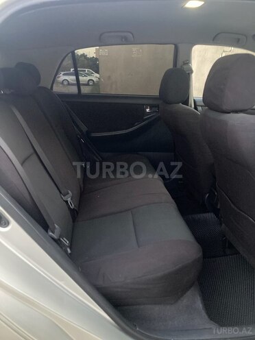 Toyota Corolla 2004, 323,600 km - 1.4 l - Şirvan