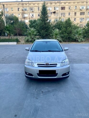 Toyota Corolla 2004, 323,600 km - 1.4 l - Şirvan
