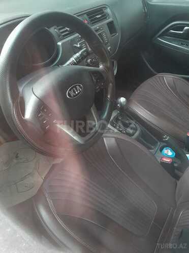 Kia Rio 2014, 265,000 km - 1.1 л - Bakı